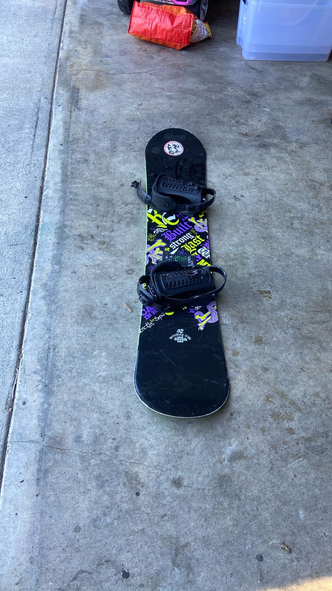 Snowboard with binding 