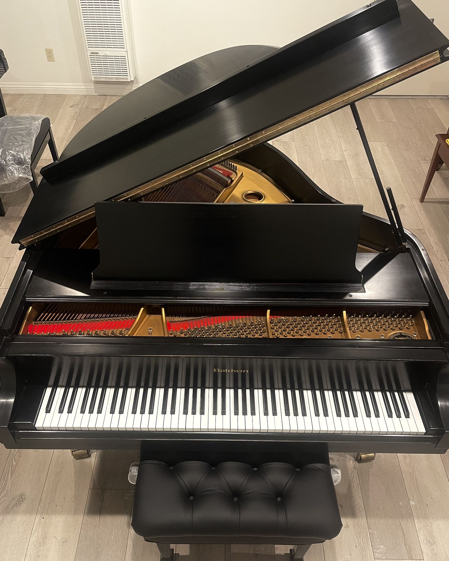 Superb Pristine Condition Baldwin Baby Grand Piano Will Deliver And Tuning