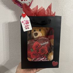 Valentines Day Bear 🐻 Gift