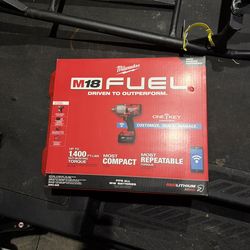 Milwaukee Torque Impact Drill With Bluetooth