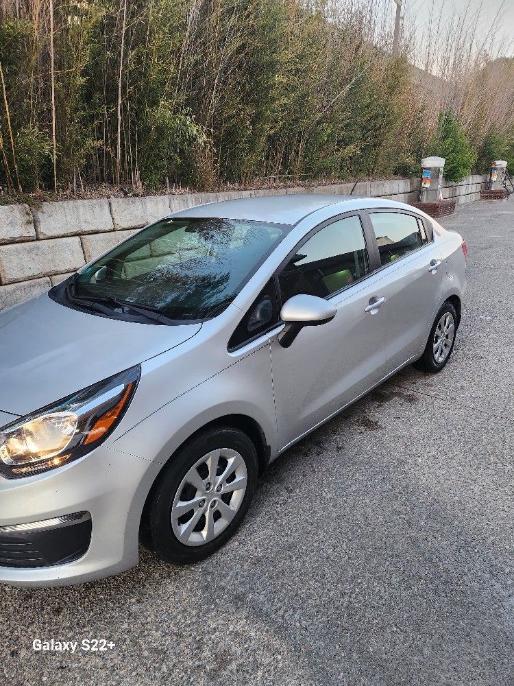 2016 KIA Rio