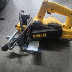 DeWALT Electric Hand Planer – 3-1/4”