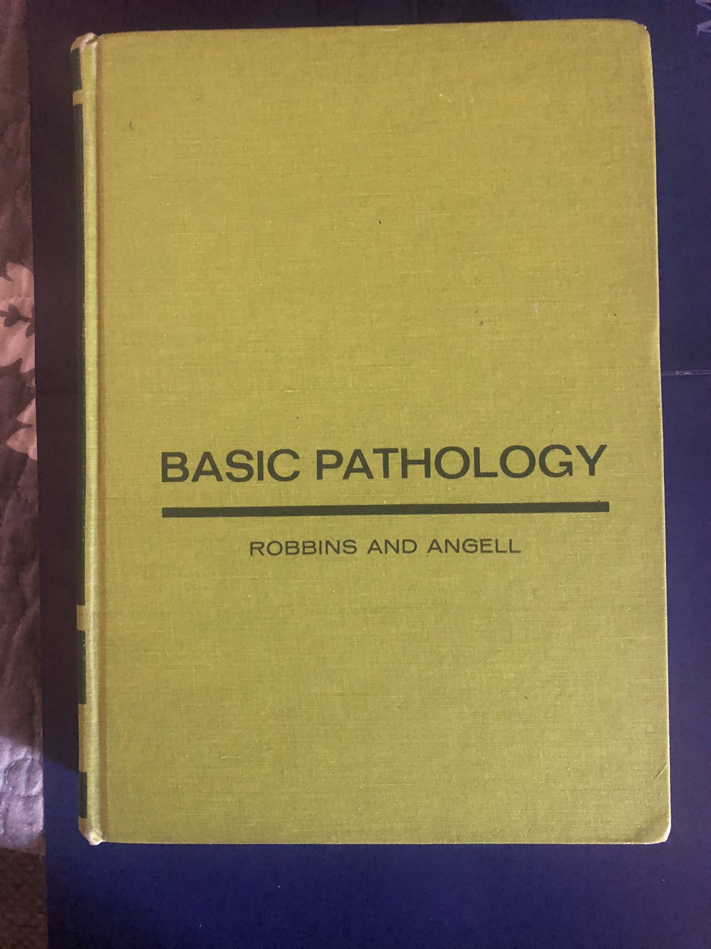 Basic Pathology. Robbins and Angell 2nd edition