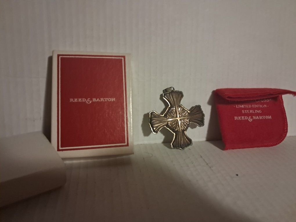 Reed & Barton Sterling Silver Christmas Star