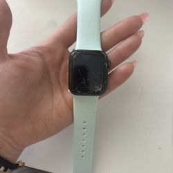Apple Watch SE 