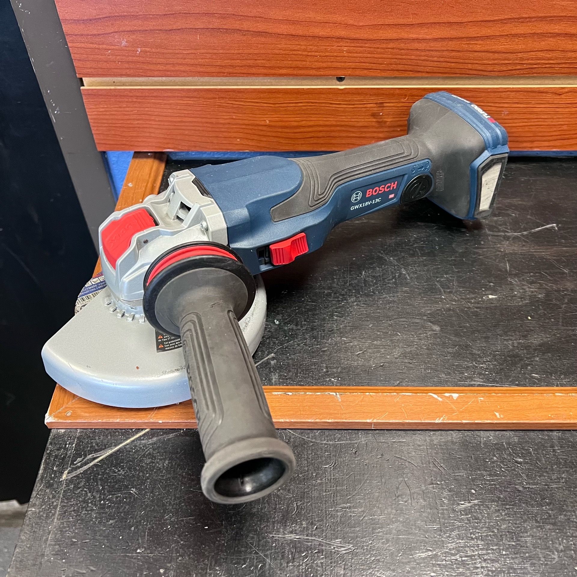 Bosch 18V Angle Grinder