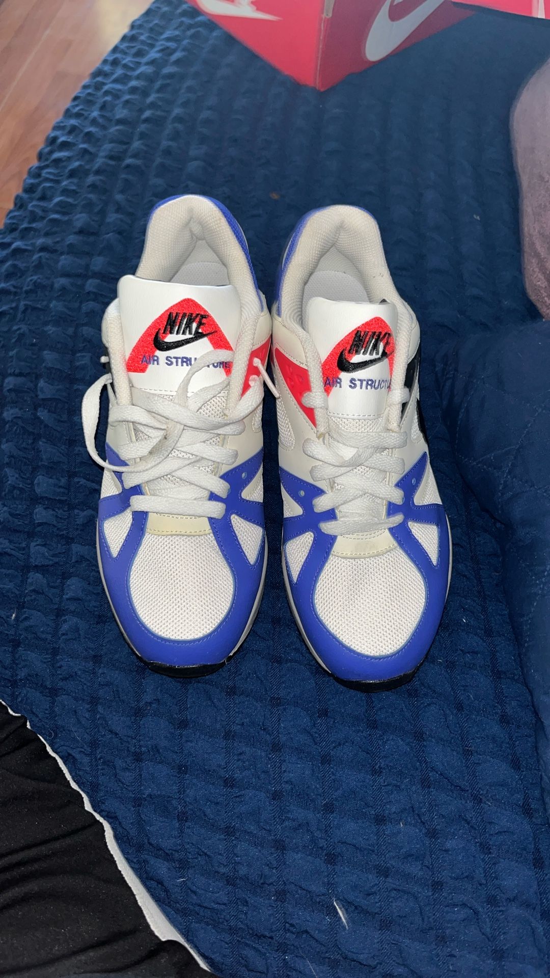 Nike Air Structure