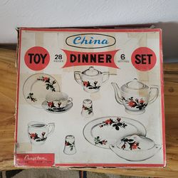 Vintage Tea Set in Original Box