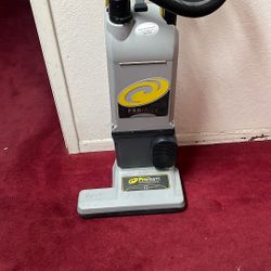 Vacuum - For Parts Only- Does Not Work