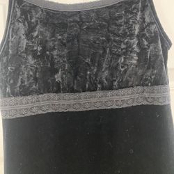 Semi Formal Girls Dress ( Sizes 10 )  