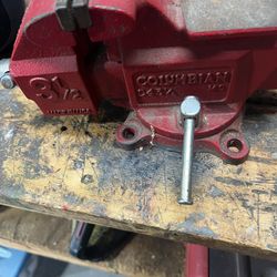 Craftsman Model (contact info removed)  Vice 