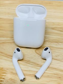 *Airpods Pros 1st Gen & Airpods 1st Gen*