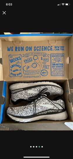 Brooks Women’s Running Shoe Size 10.5