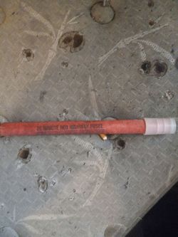 20 minute red highway fusee (x32) road flare standard