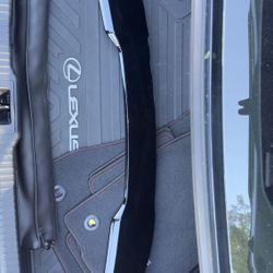 Lexus Spoiler 