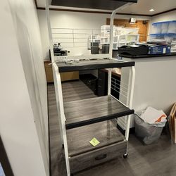🍽️ Multi-Tier Kitchen Shelf – Microwave/Toaster Ready – $25