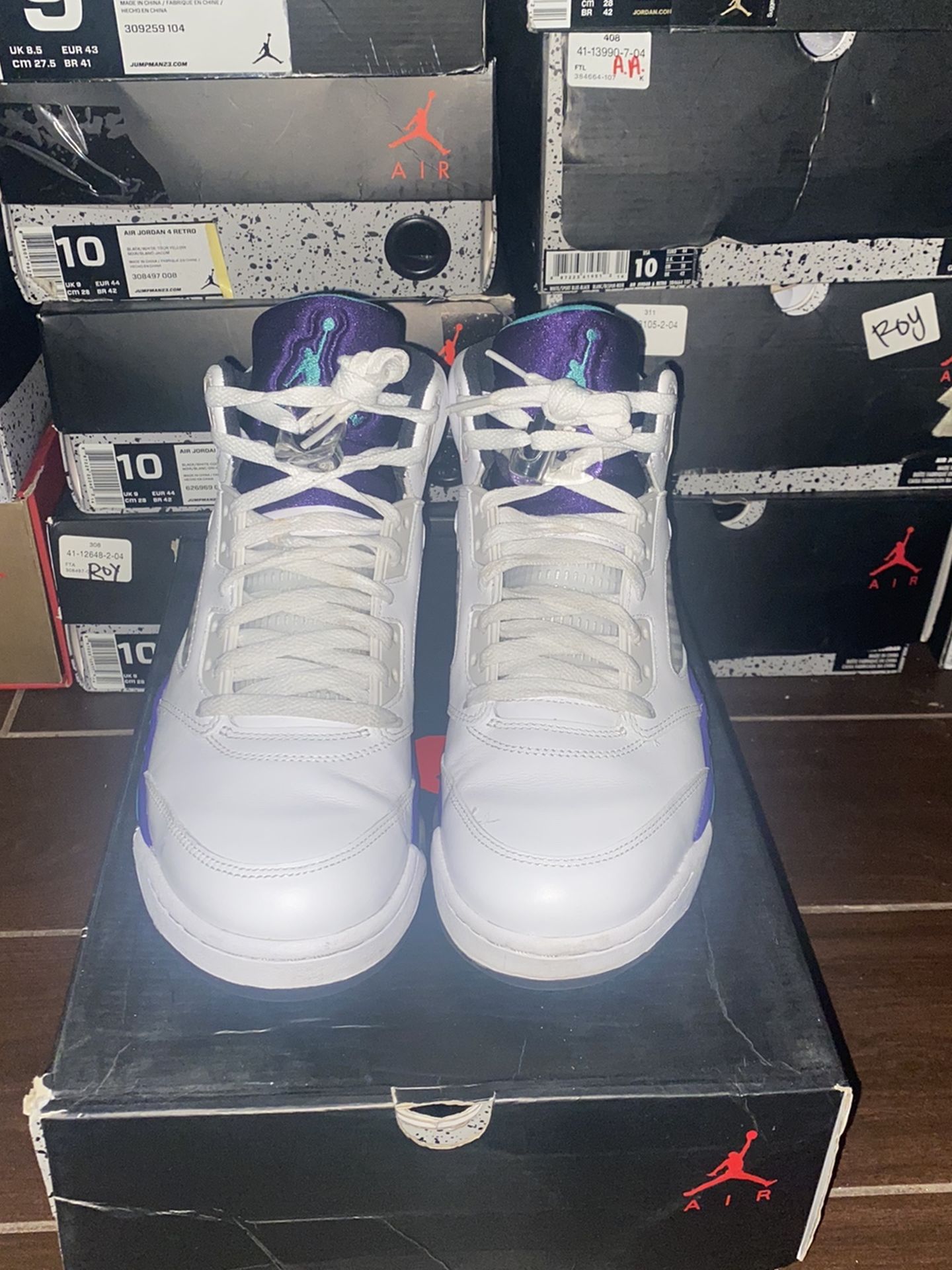 Jordan 5’s Grapes....Size 9.5