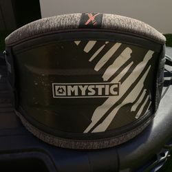 Mystic Kiteboarding Harness