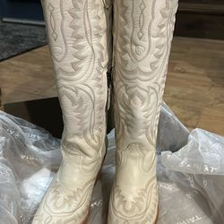 Ariat Woman’s Boots