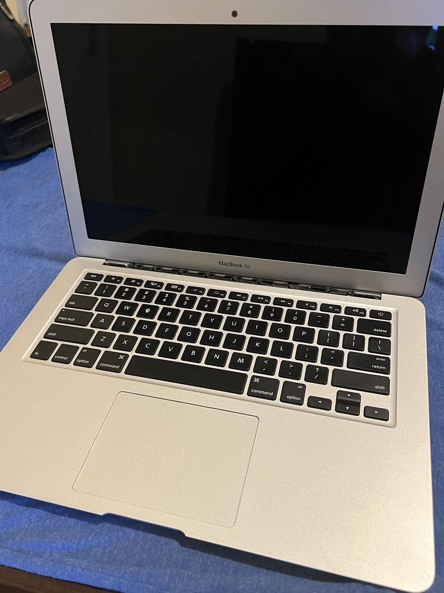 MacBook Air 13” For Parts 