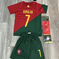 Ronaldo Jersey Outfit Size 6-7