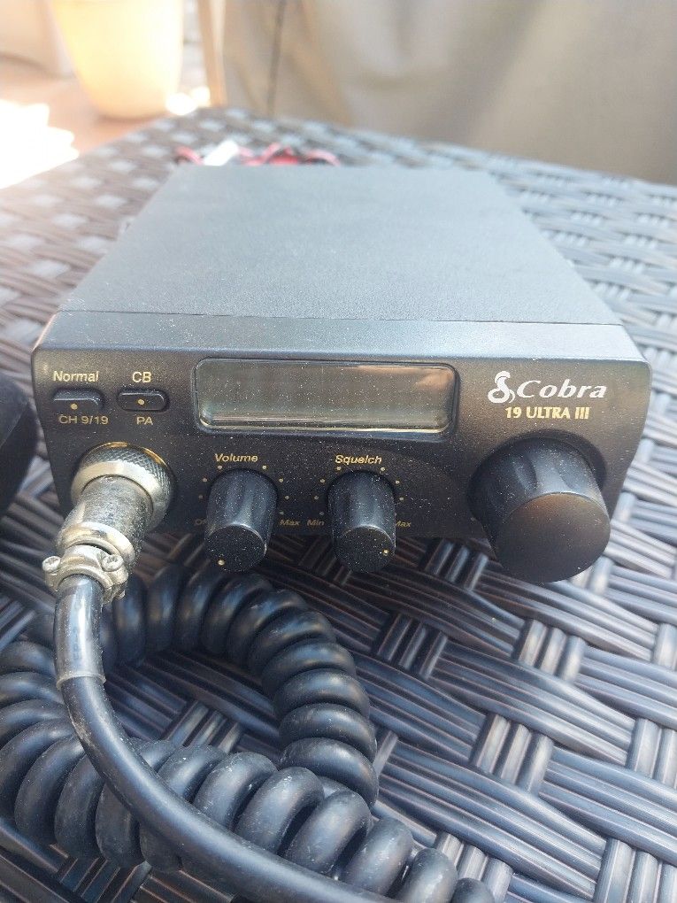 CB RADIO
