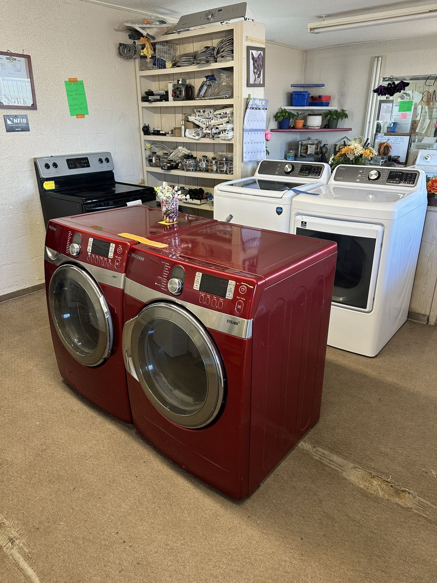 Variety Appliances (Washers, Dryers, Sets, Stoves, Etc.)