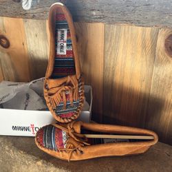 Minnetonka Leather Moccasins