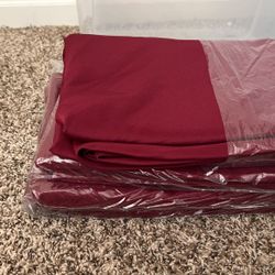 Burgundy Table Cloth - Round 