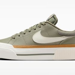 Womens Nike Court Legacy Lift