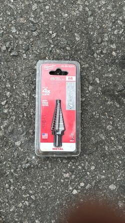 Milwaukee drill bit