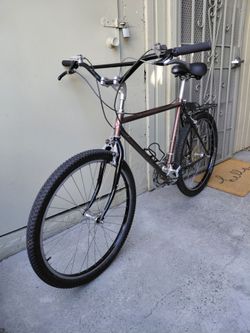 1986 Schwinn High Sierra 20.5" Trail/Urban Ripper🤙