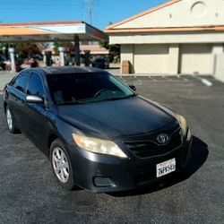Toyota Camry 2011