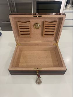 Elie Bleu Paris Macassar Ebony humidor
