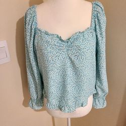 Off Shoulder Blouse For Summer With Small Dainty Flowers Gorgeous Blue Colors With Sweetheary Neckline
