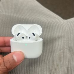 Apple AirPods 4