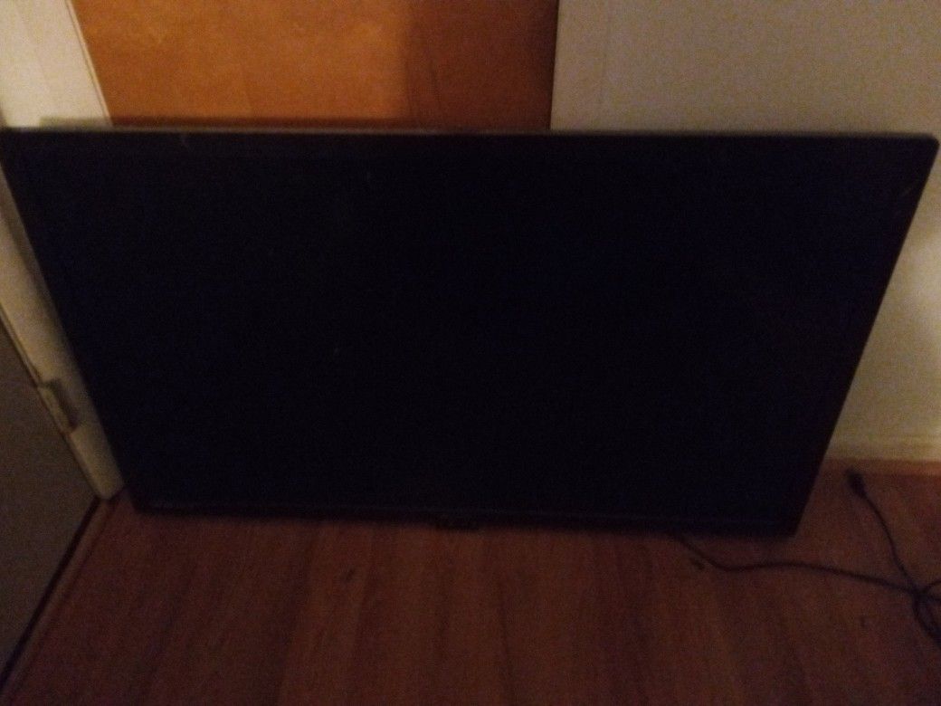 Beautiful Emerson 55 Inch TV!!!!!