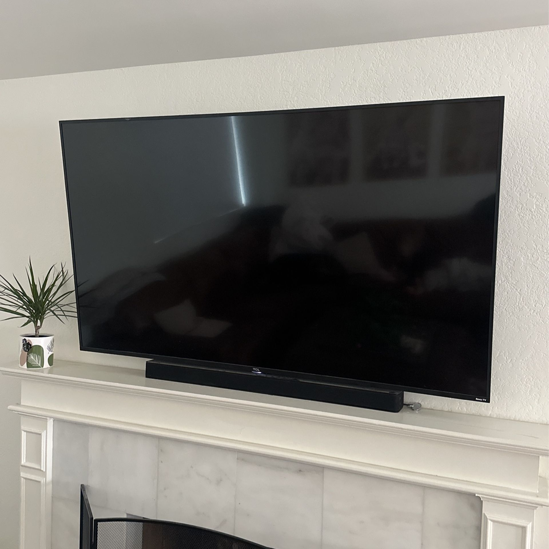 TCL Roku 65” Tv