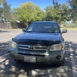  Toyota Highlander Hybrid 