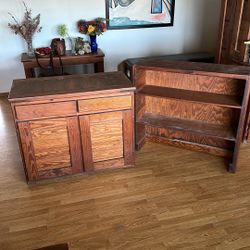 Solid Wood Cabinet With Top Stacking Shelf