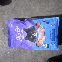Halo Holistic Cat Food