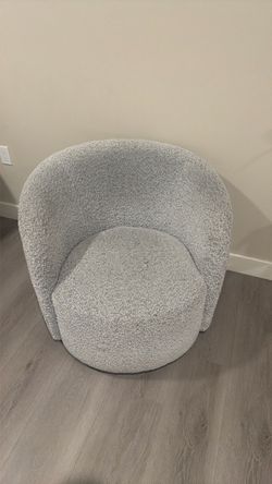 Cleaven 34" Wide Boucle Upholstered Swivel Barrel Chair 4
