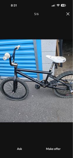BMX gt bike Black with White Seat