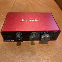 Focusrite Scarlett Solo USB Audio Interface 3rd Gen. *open box w/ cable*