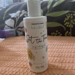 Perfectly Posh Set The Tone Toner 4 Oz Orange/ Bergamont 