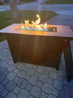 Fire Pit— propane