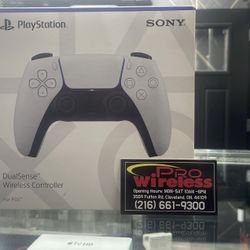 PS5 Controller *BRAND NEW*