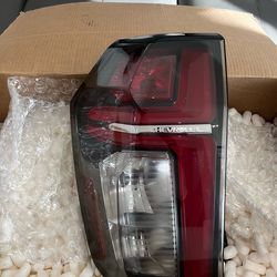 2024-2025 Chevrolet Suburban Left Rear Tail Light