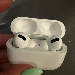 Apple AirPods Pro 1