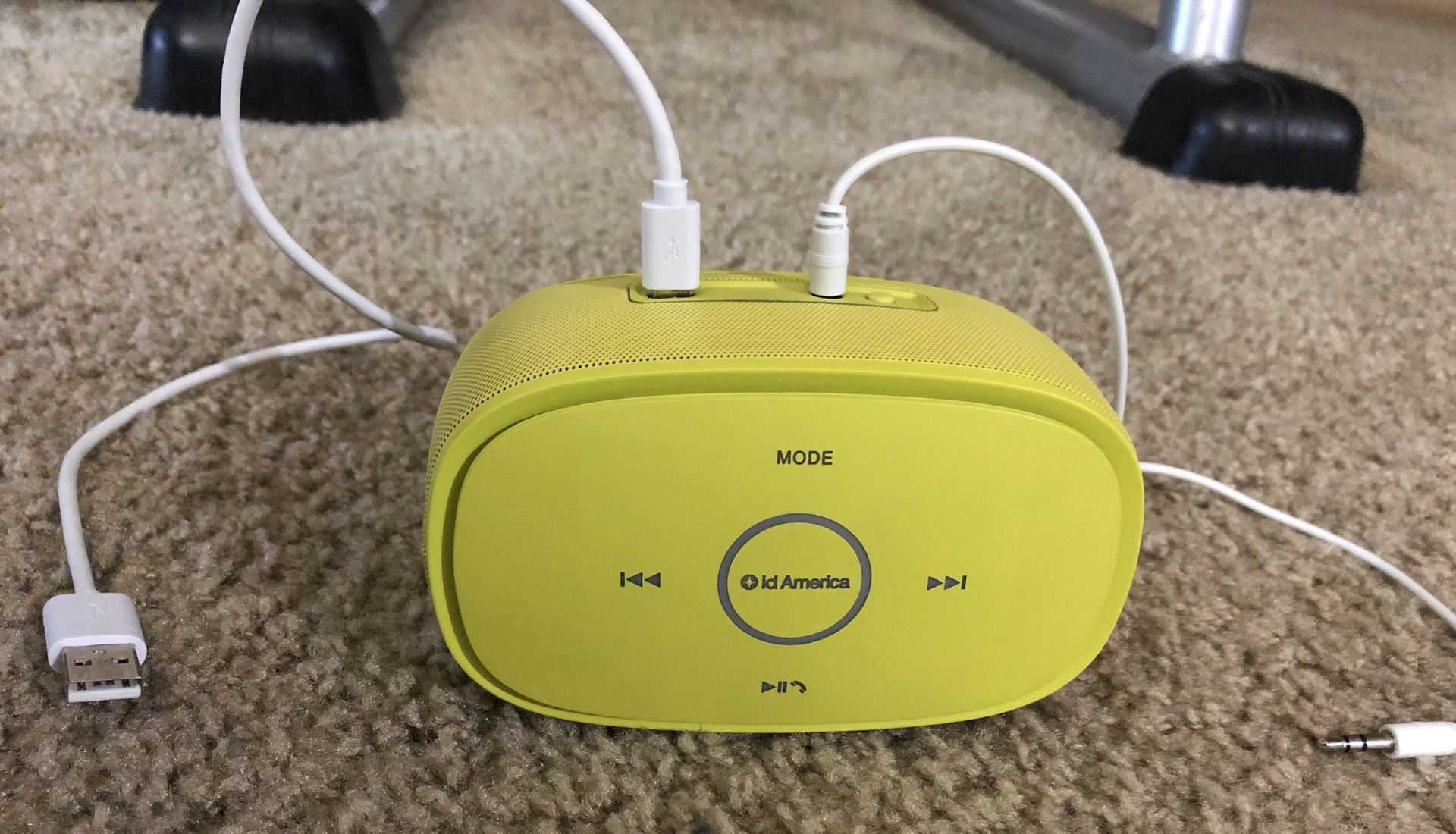 Portable Bluetooth wireless speaker. Lime Green